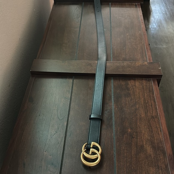 GG marmont belt with gold hardware size 75🖤💛🤍 - Picture 7 of 9